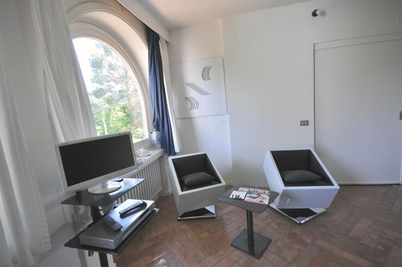 Residenza Le Rose Villa D'Arte Napoli Dış mekan fotoğraf